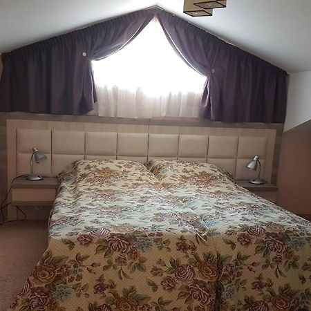 Apartmán Къщата С Чешмата Veliko Tarnovo Exteriér fotografie